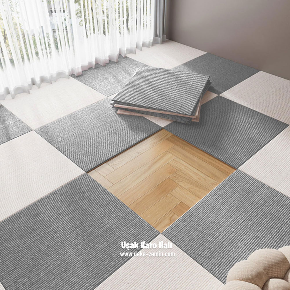 Uşak Karo Halı